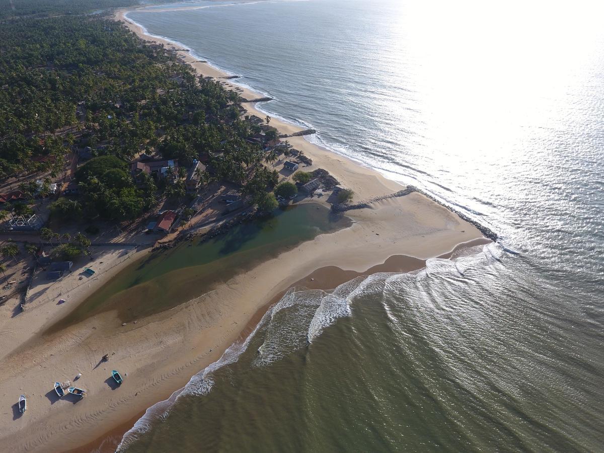 Red Coral Kitesurfing Resort カルピティヤ エクステリア 写真
